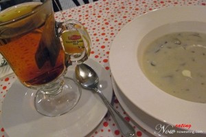 Tea and mushroom soup
